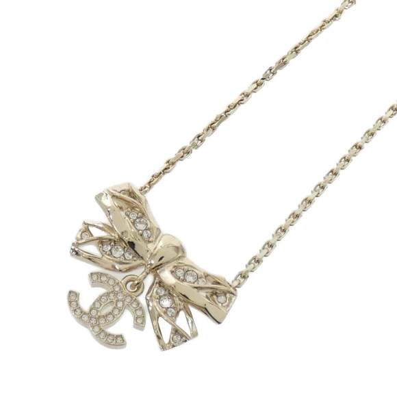 Chanel Pendant Necklace Metal With #244045C13B